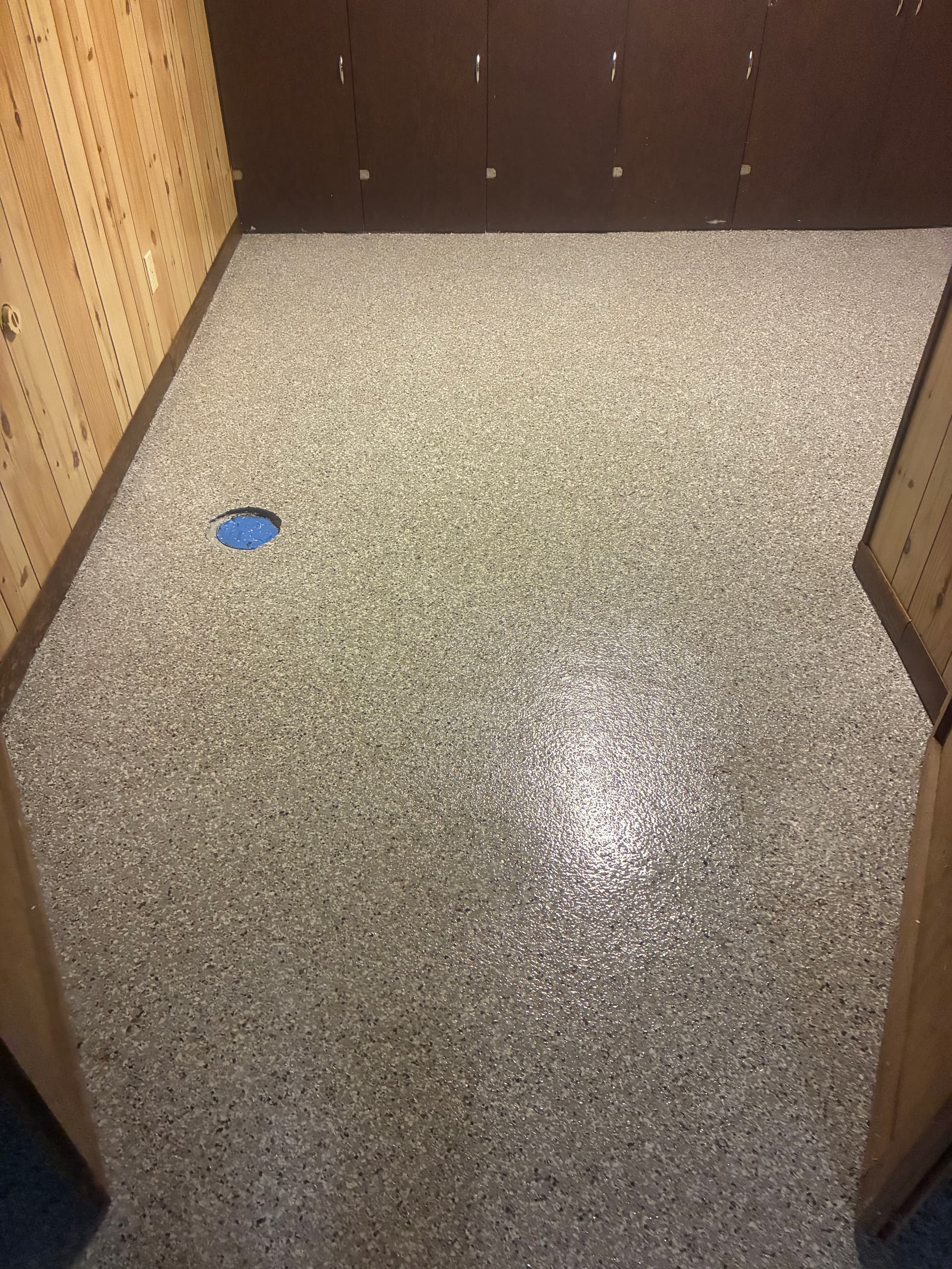 Gallery photos for Speckled Epoxy Floors for Basements and Utility Rooms: Image #2