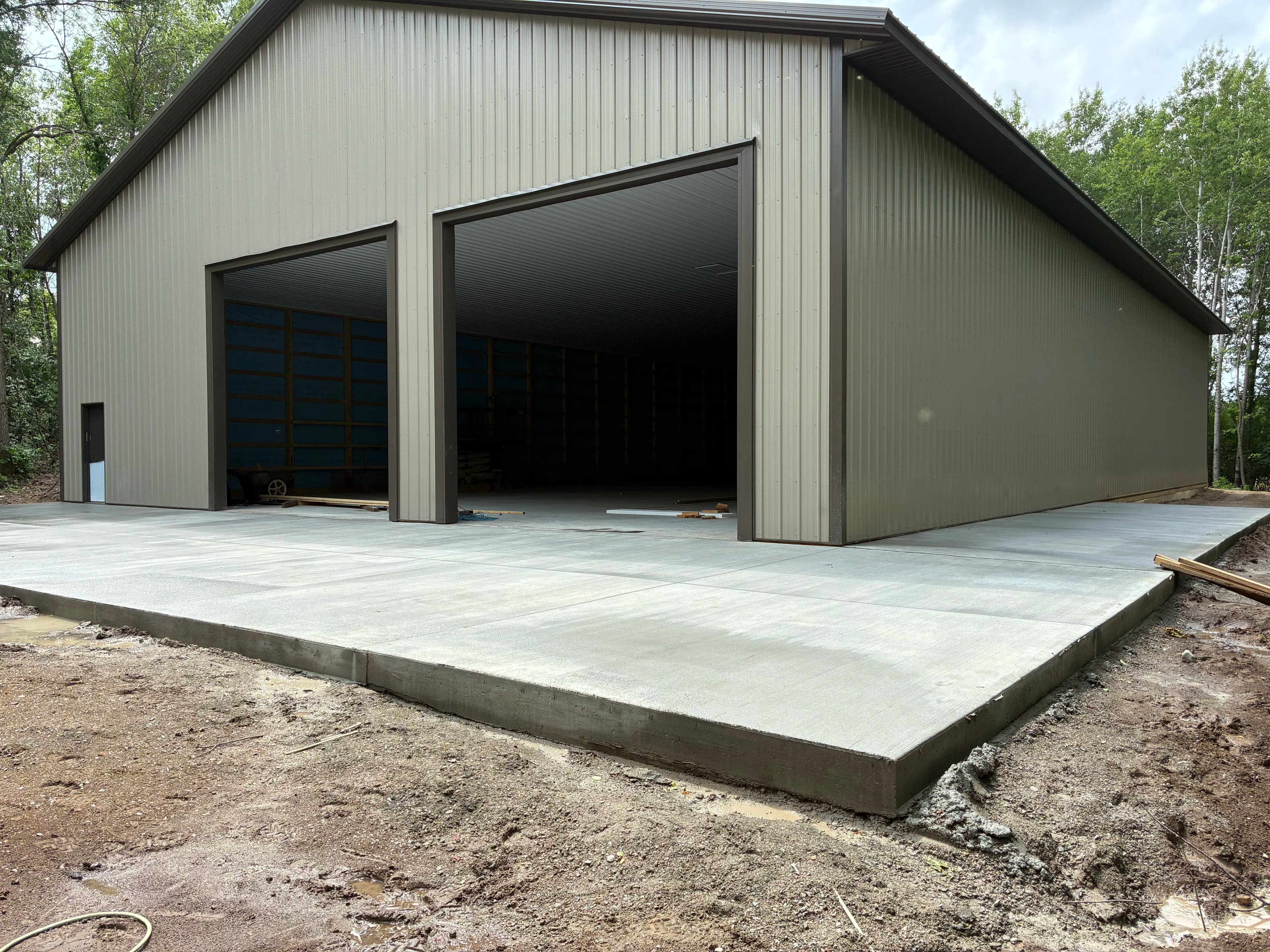 Project 60x100 Shed Floor and Apron Built for Hard Daily Use image
