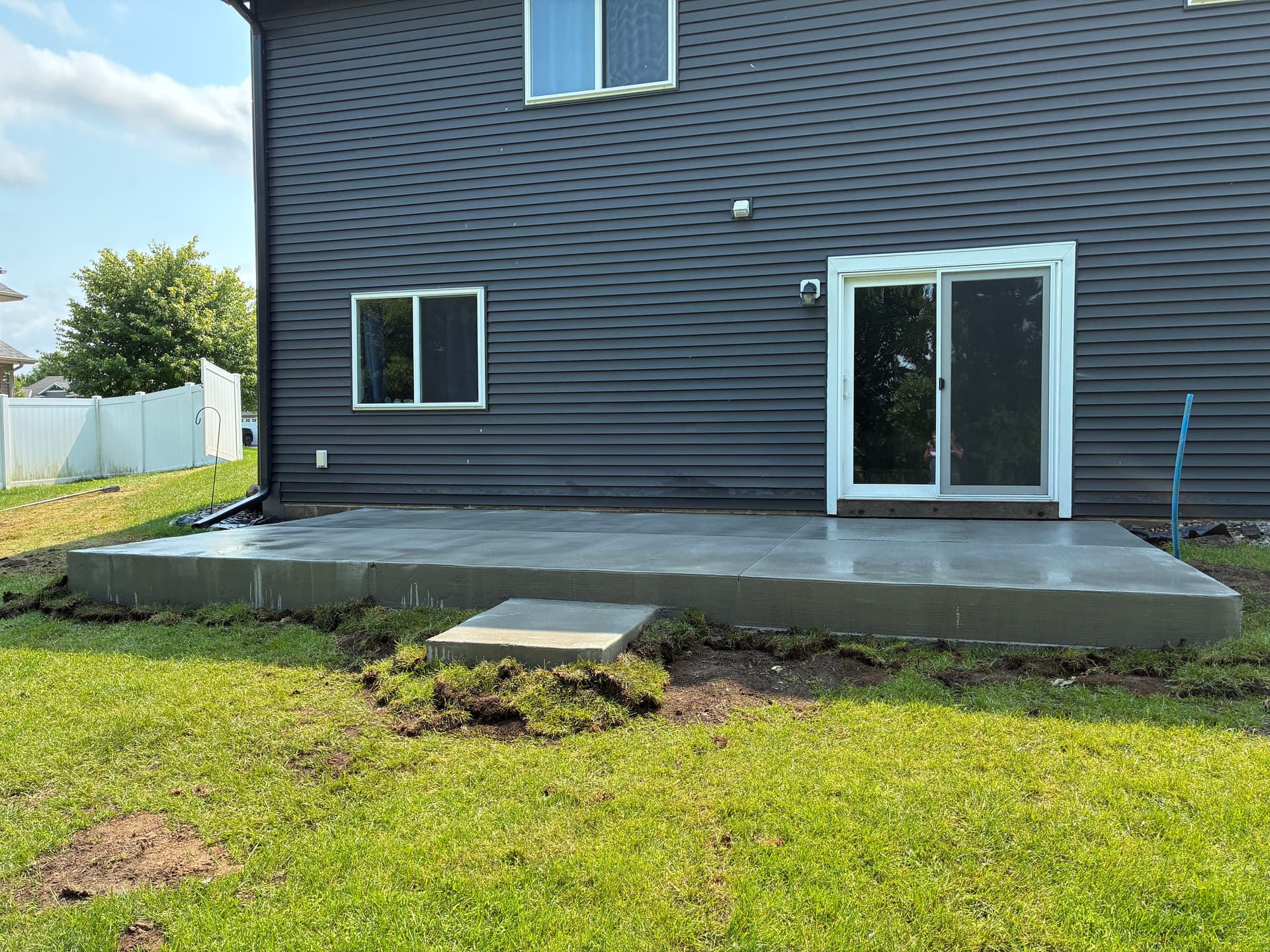 Gallery photos for Fresh Concrete Patio Gives This Backyard a Solid Foundation: Image #2