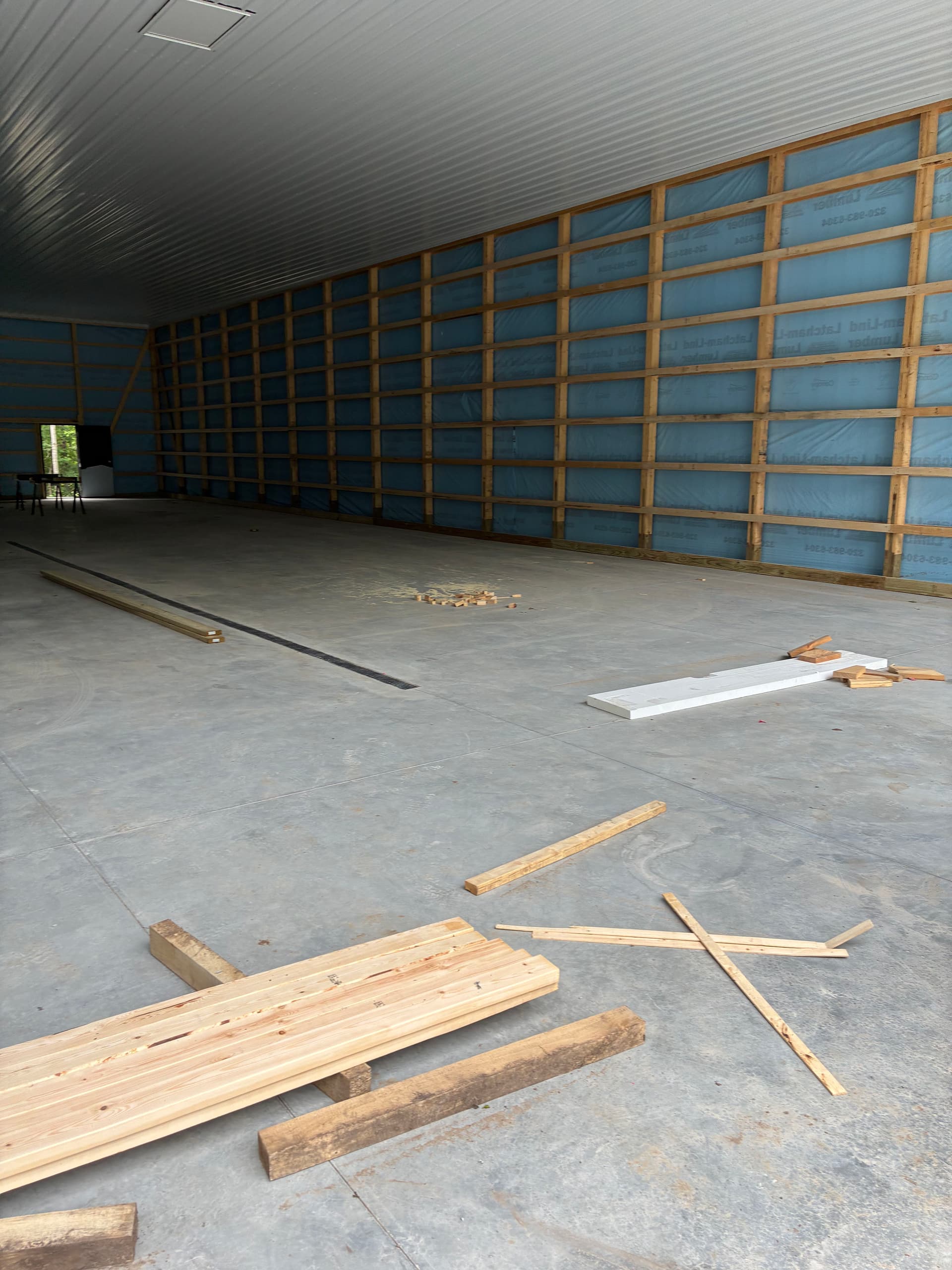 Gallery photos for 60x100 Shed Floor and Apron Built for Hard Daily Use: Image #2