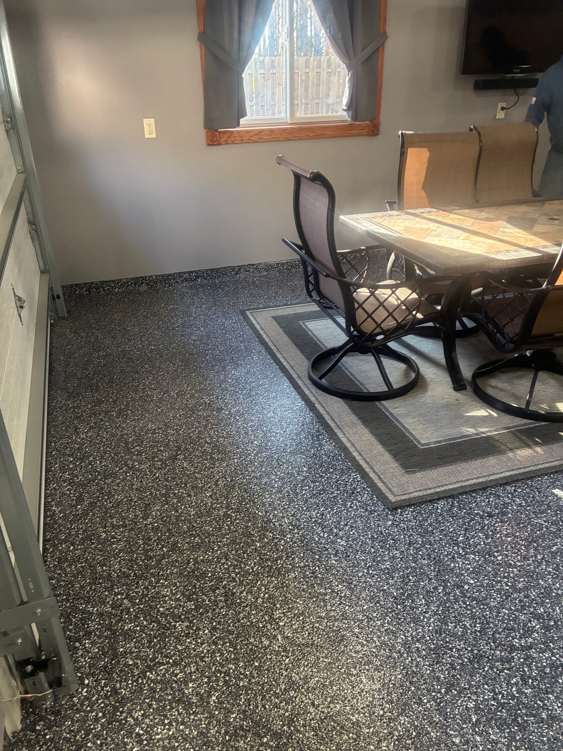 Gallery photos for Epoxy Garage Floor and Concrete Walkway Upgrade That Actually Lasts: Image #4